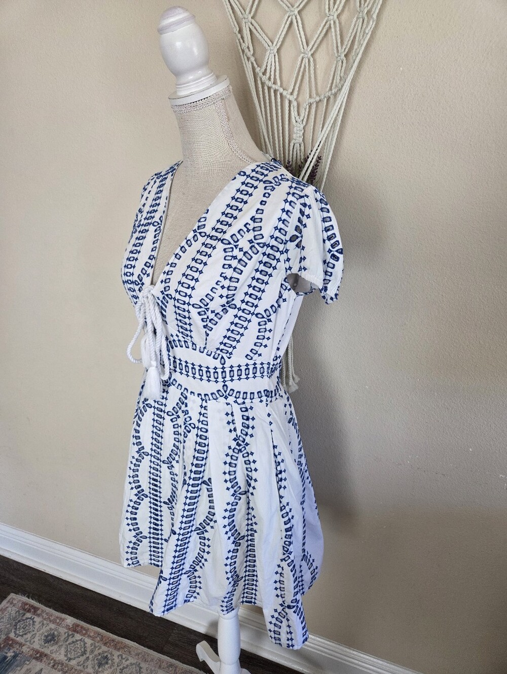 Avec Les Filles Cotton Eyelet Fit & Flare Mini Dress Size 8 NWT - Picture 5 of 13